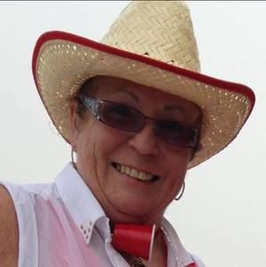 Meet your Posher, Lynne